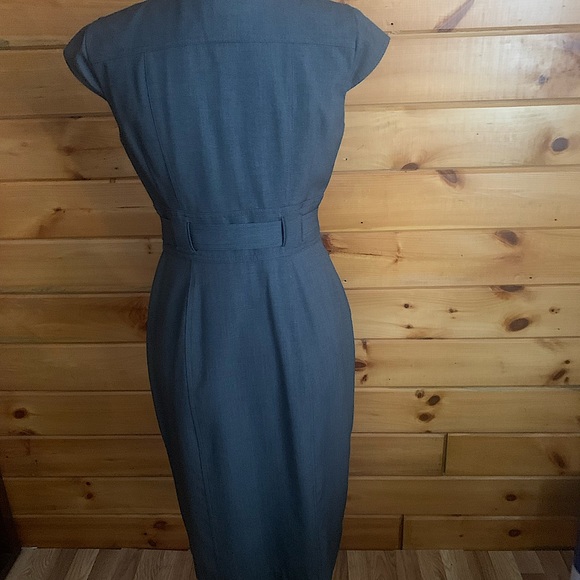 Calvin Klein Gray Button-up Dress. Sz 4. Professional. Great for Interviews! - Picture 3 of 7